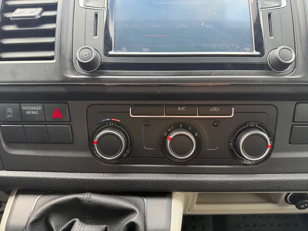 Volkswagen Transporter 2.0 TDI L1H1 euro 6 navi airco cruise uit 2019, foto 14