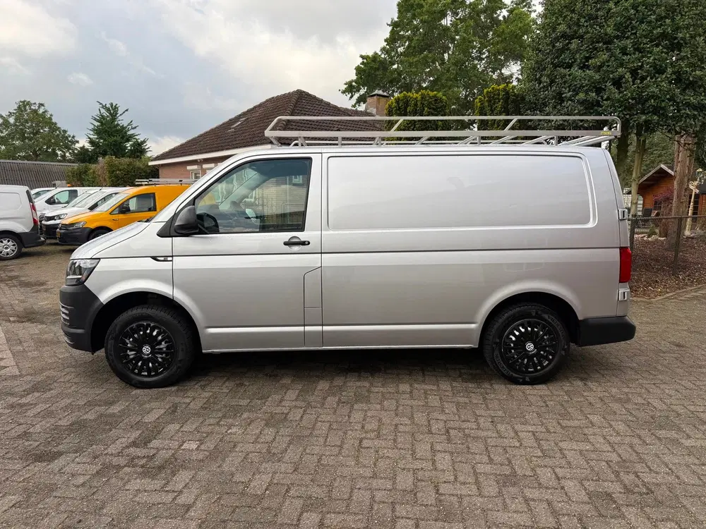Volkswagen Transporter 2.0 TDI L1H1 euro 6 navi airco cruise uit 2019, foto 8