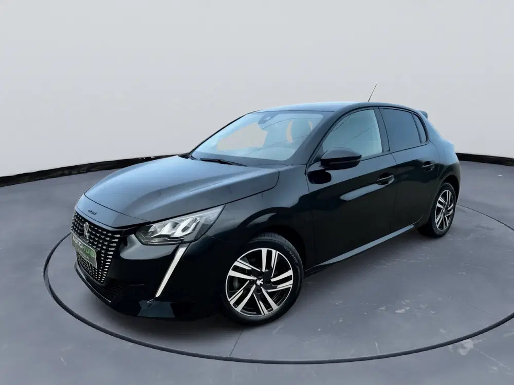 Peugeot 208 1.2 PureTech Allure Pack Navi Camera 16" l uit 2023, foto 2