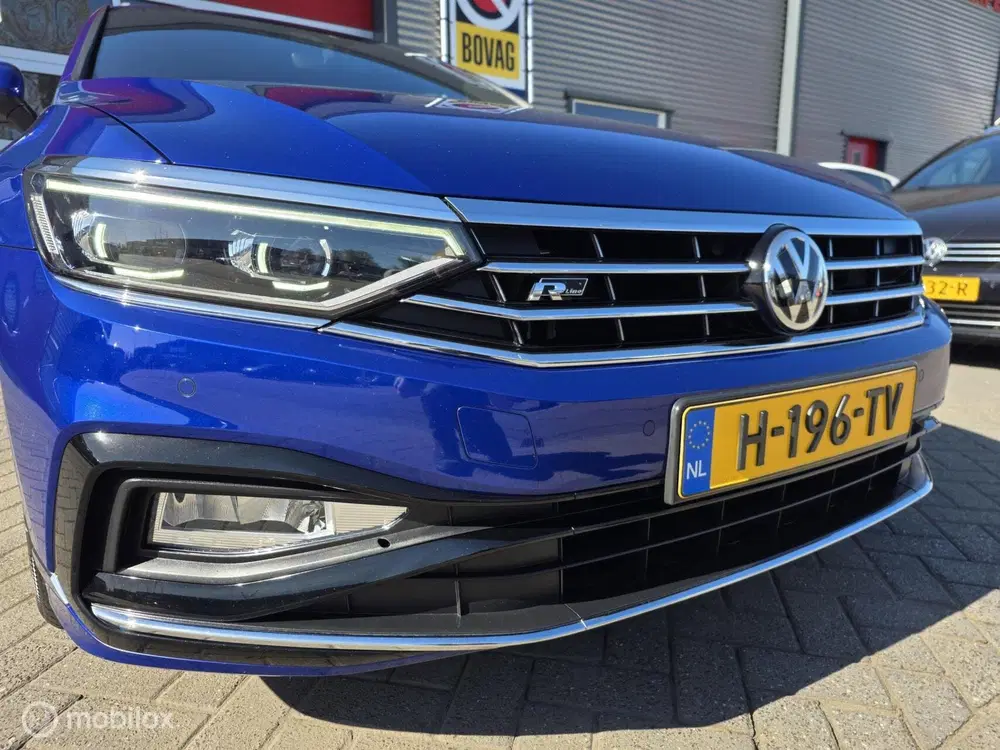 Volkswagen Passat Variant 1.5 TSI R-Line uit 2020, foto 10