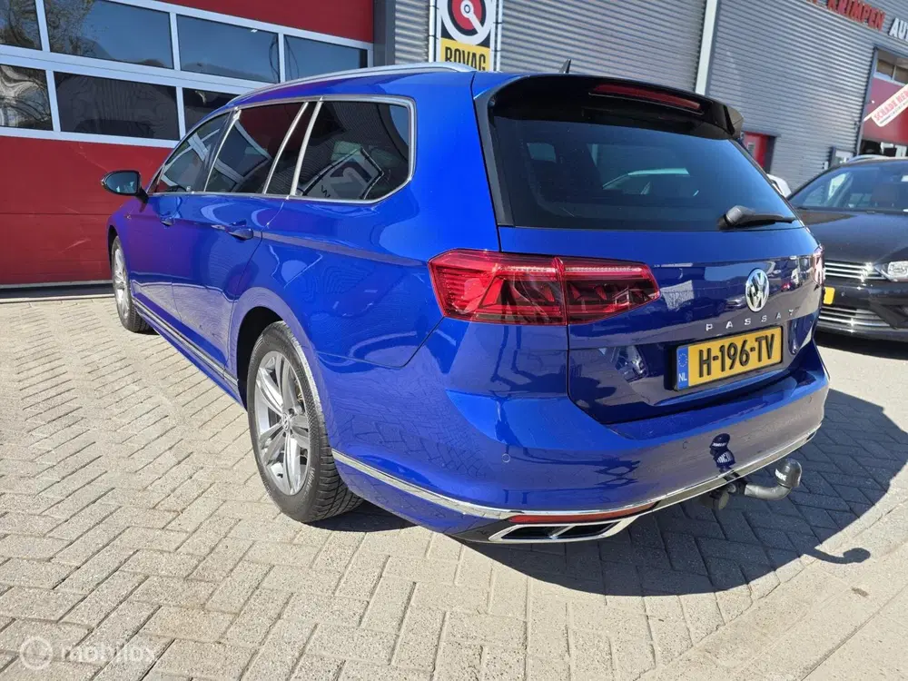 Volkswagen Passat Variant 1.5 TSI R-Line uit 2020, foto 7