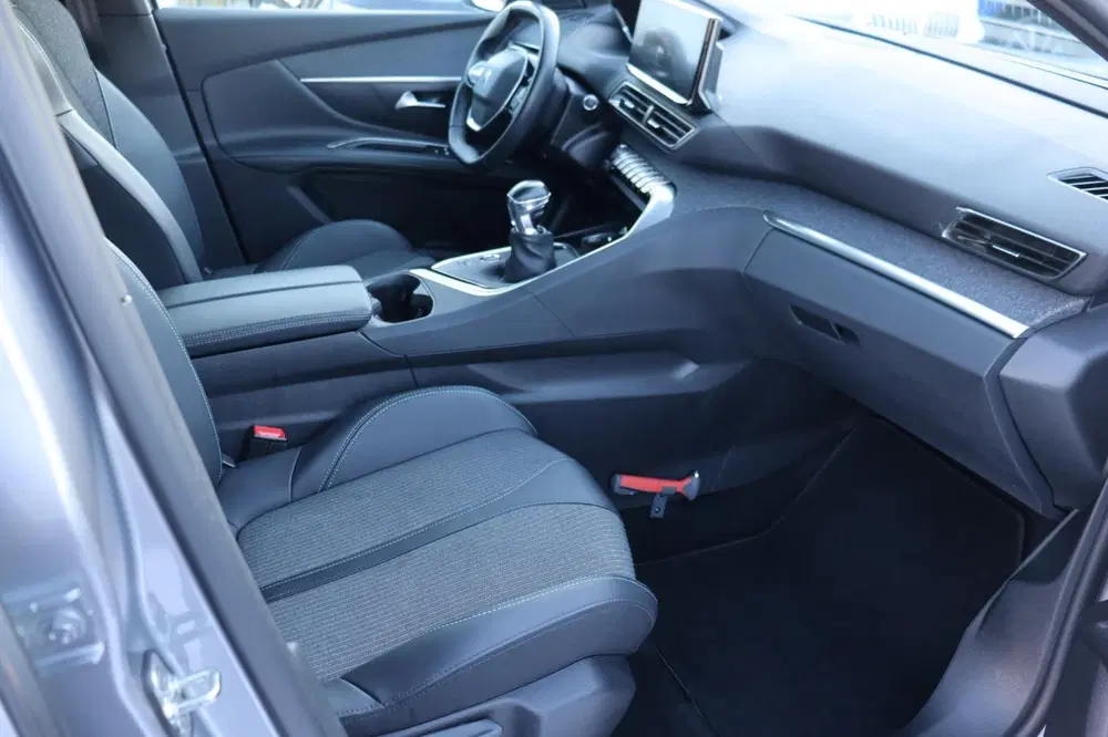Peugeot 5008 1.2 PT Allure Pack Bus. 7persoons orgNL ca uit 2023, foto 10