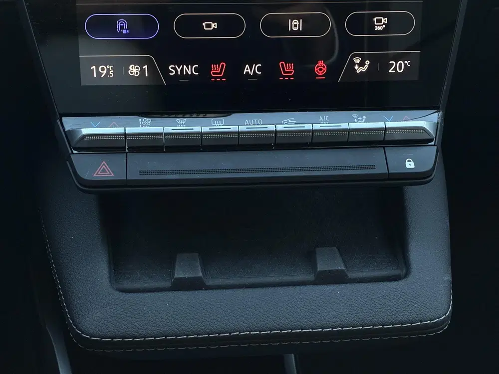 Mitsubishi Eclipse Cross Intense+ LongRange 89 kWh 22kW Nieu uit 2026, foto 15