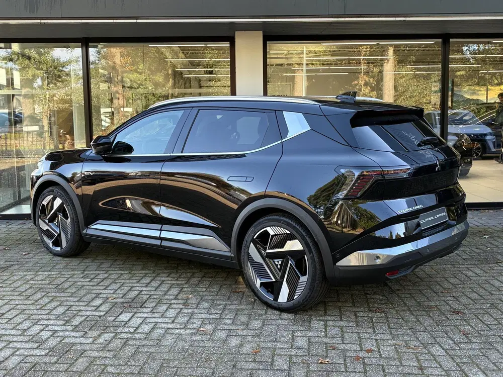 Mitsubishi Eclipse Cross Intense+ LongRange 89 kWh 22kW Nieu uit 2026, foto 3