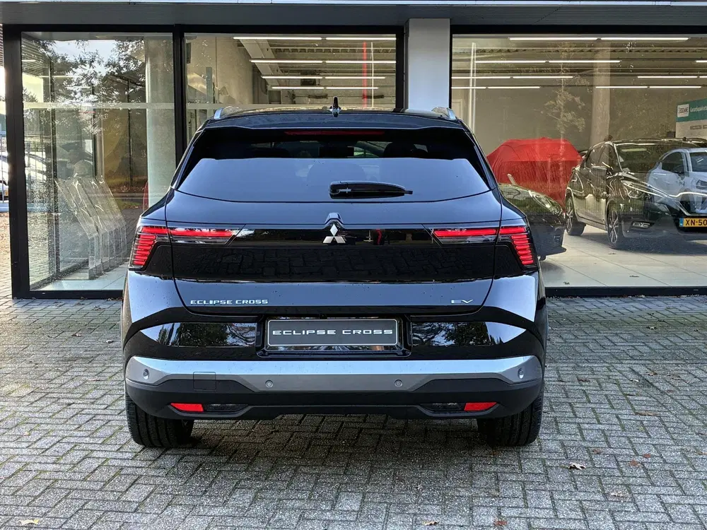 Mitsubishi Eclipse Cross Intense+ LongRange 89 kWh 22kW Nieu uit 2026, foto 4