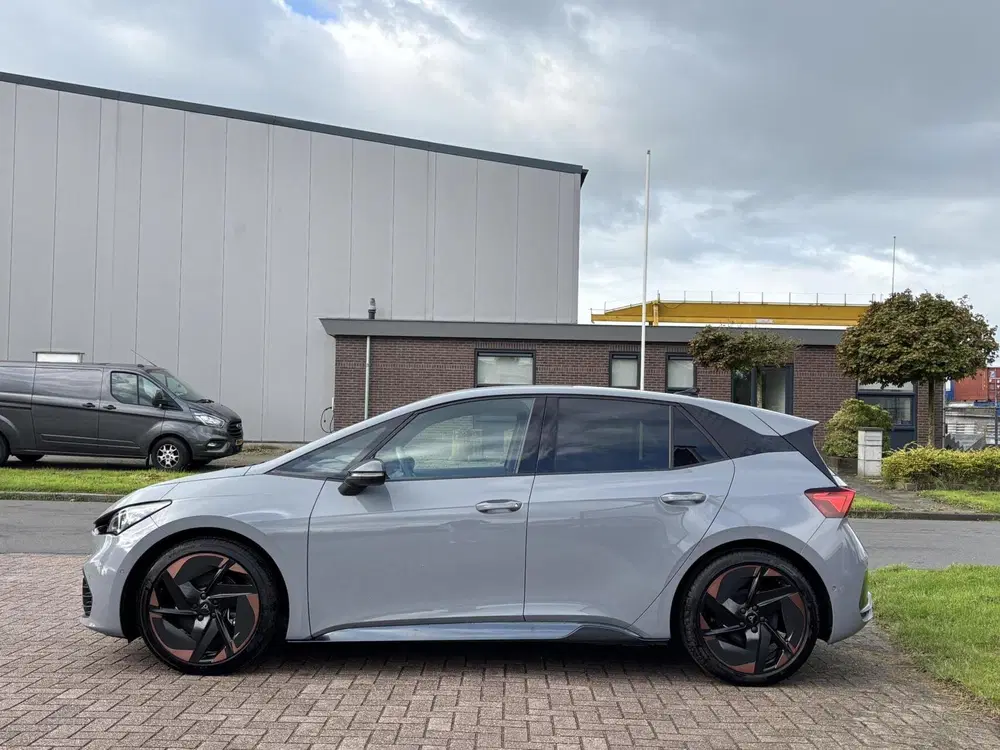 Cupra Born Performance 62 kWh 232PK SOH 94 uit 2022, foto 5