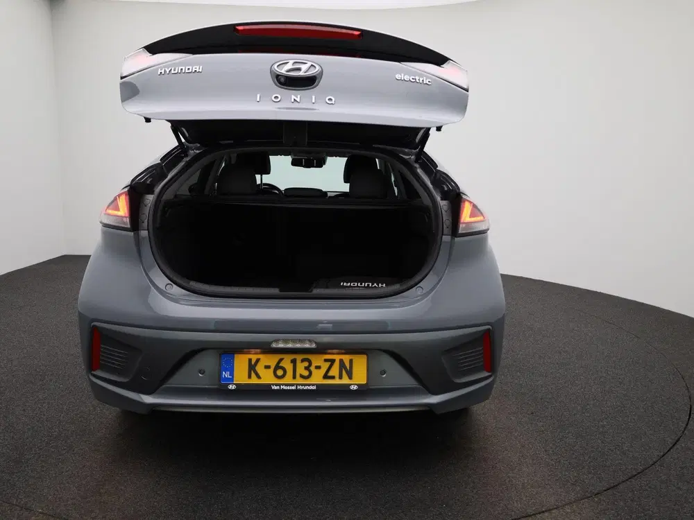 Hyundai IONIQ Premium EV 38 kWh uit 2021, foto 10