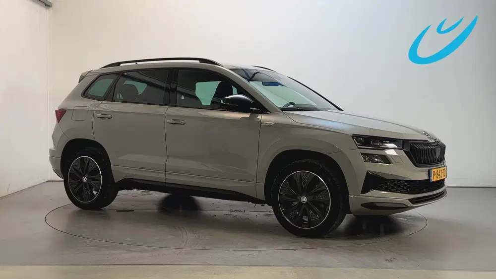 Skoda Karoq 1.5 TSI 150pk ACT Sportline Business Camer uit 2022