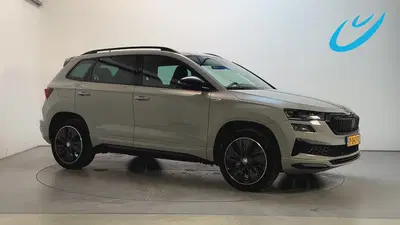 Skoda Karoq 1.5 TSI 150pk ACT Sportline Business Camer uit 2022
