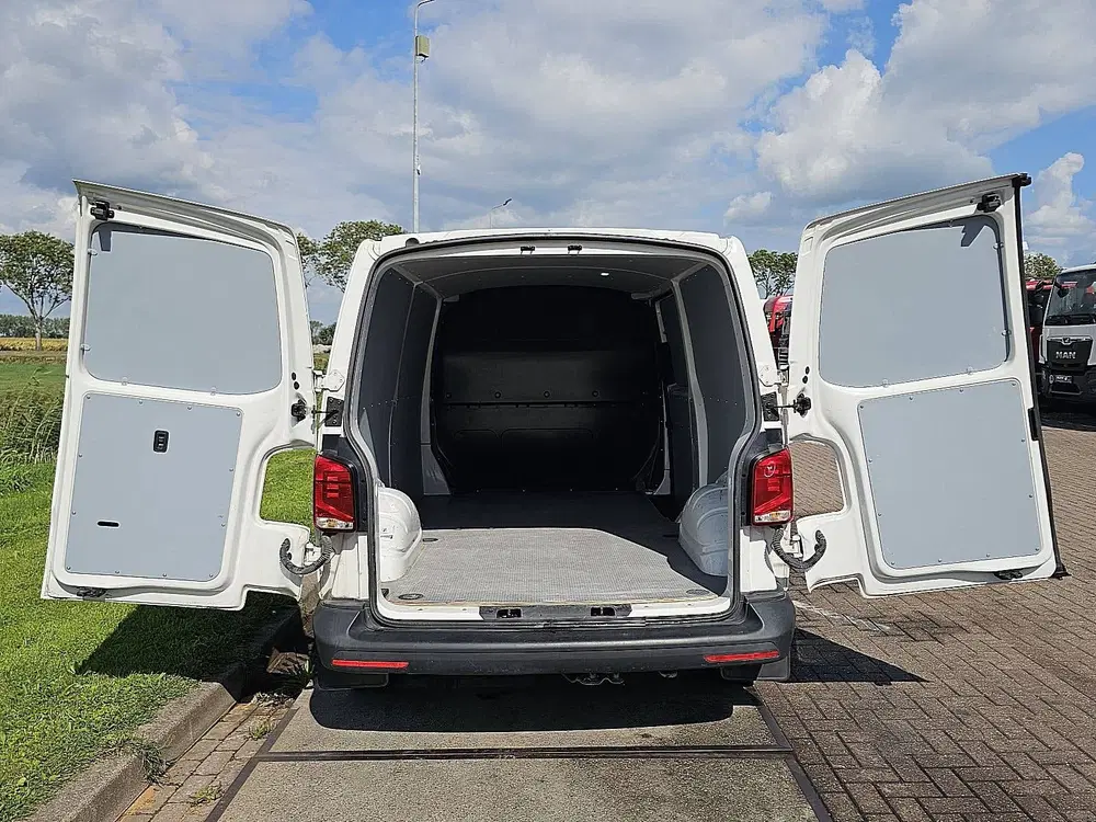 Volkswagen Transporter 2.0 TDI t6.1 150pk l2h1 autm uit 2024, foto 11