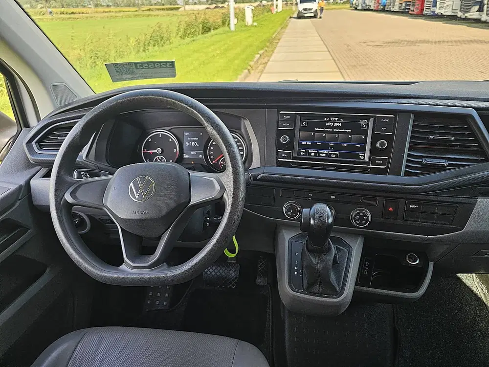 Volkswagen Transporter 2.0 TDI t6.1 150pk l2h1 autm uit 2024, foto 8