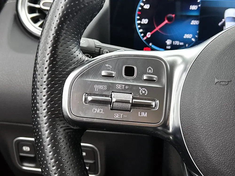 Mercedes-Benz GLA 250 e AMG Plug-In Hybride AMG Line uit 2022, foto 15