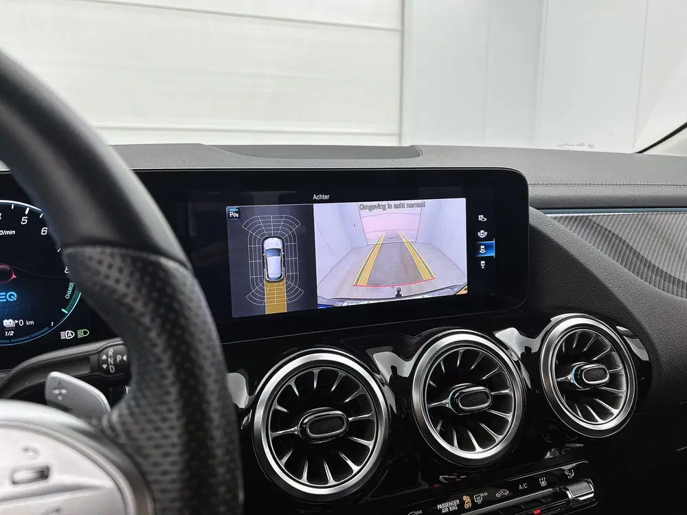Mercedes-Benz GLA 250 e AMG Plug-In Hybride AMG Line uit 2022, foto 8