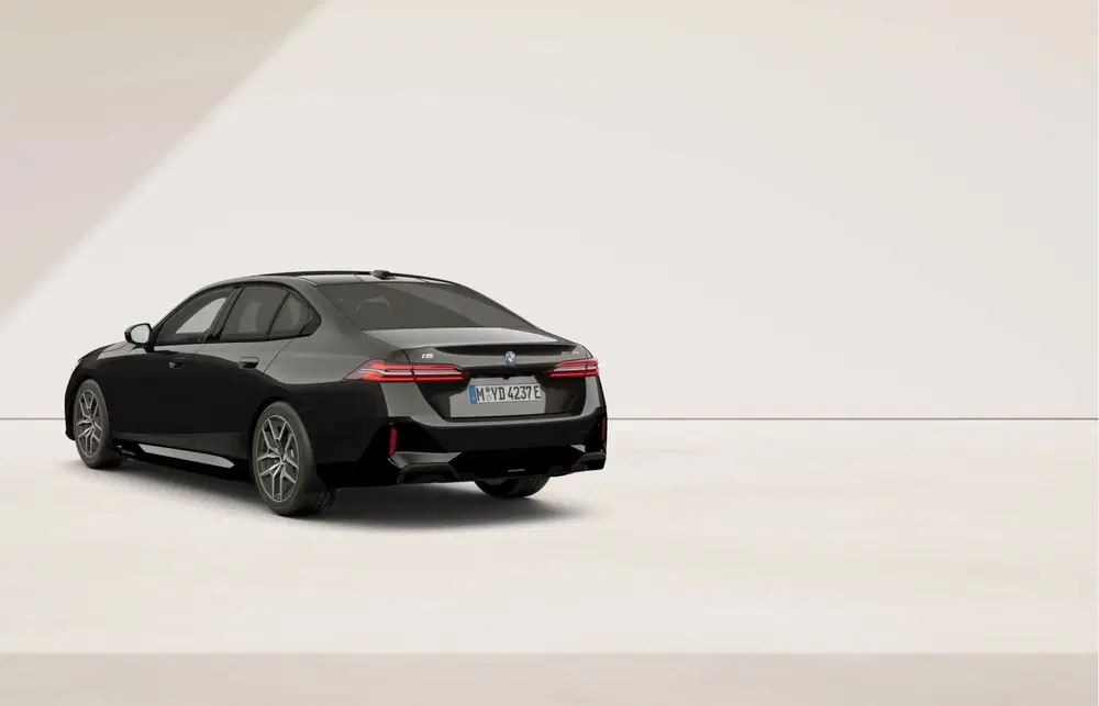 BMW i5 eDrive40 M-Sport uit 2024, foto 10