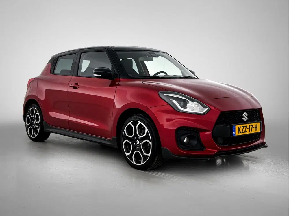 Suzuki Swift 1.4 Sport Smart Hybrid (bj 2021) uit 2021, foto 12