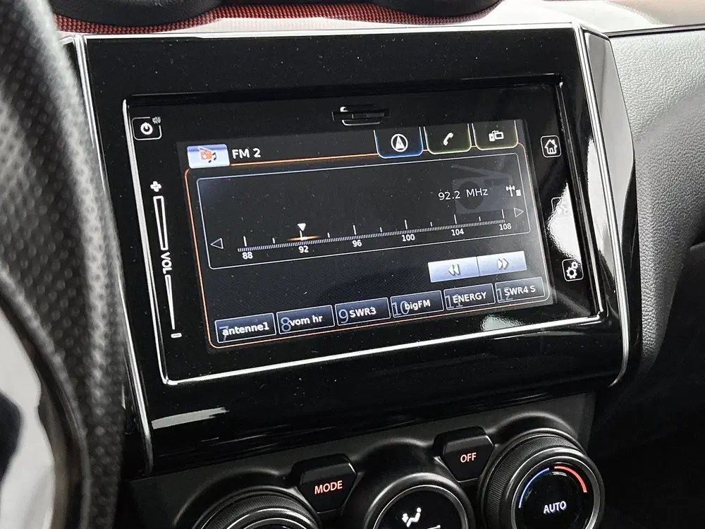 Suzuki Swift 1.4 Sport Smart Hybrid (bj 2021) uit 2021, foto 7