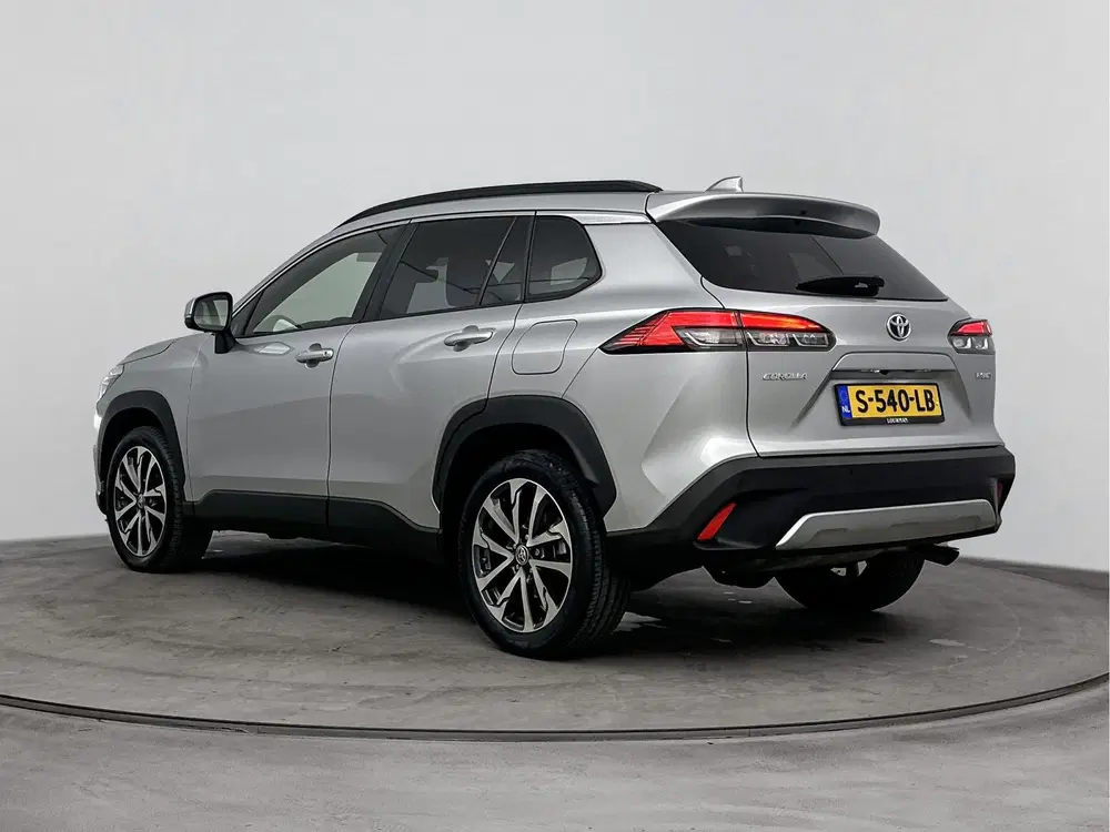 Toyota Corolla Cross 2.0 High Power Hybrid First Edition uit 2023, foto 13