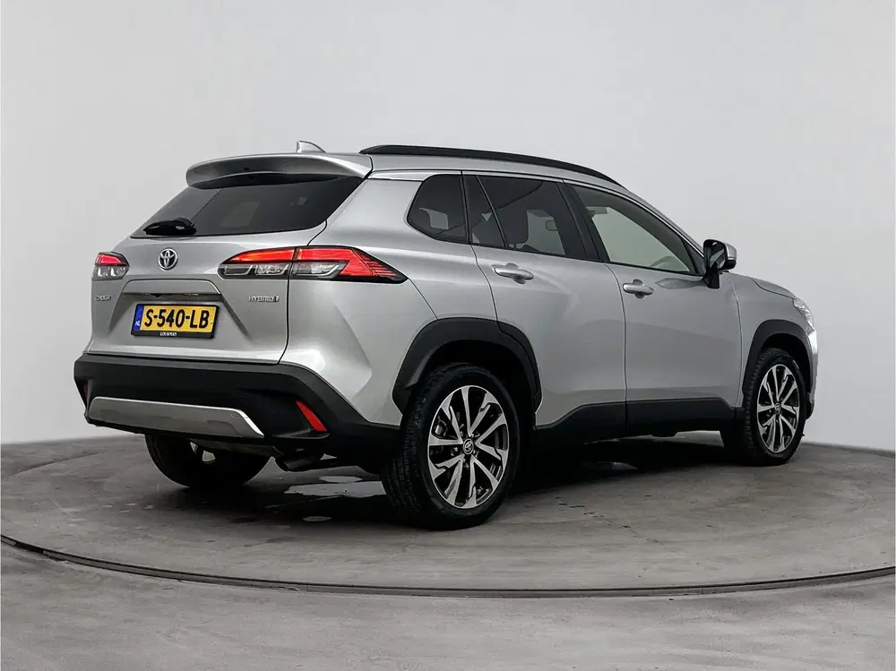 Toyota Corolla Cross 2.0 High Power Hybrid First Edition uit 2023, foto 2