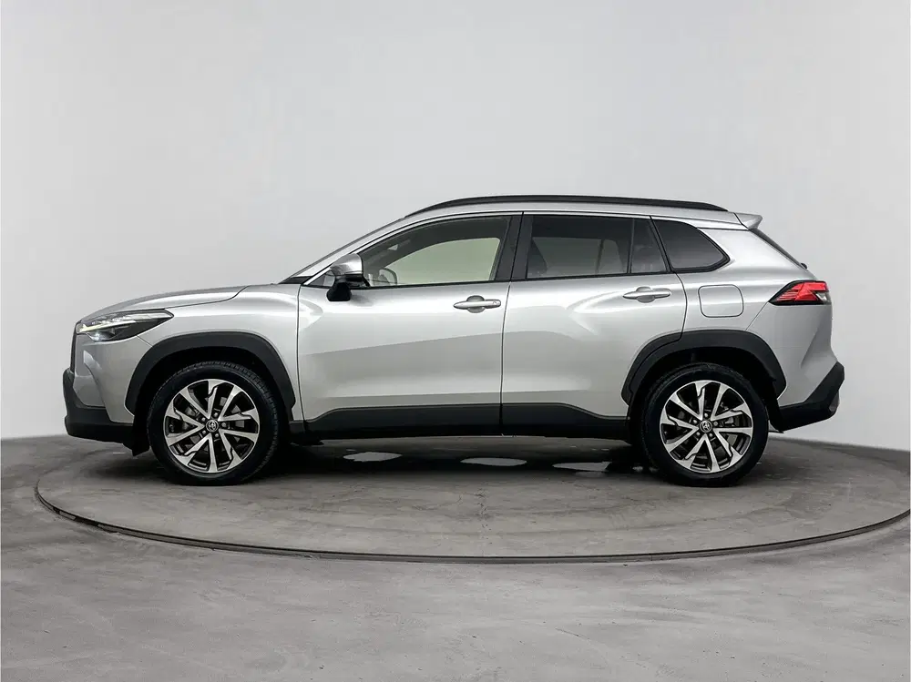 Toyota Corolla Cross 2.0 High Power Hybrid First Edition uit 2023, foto 3