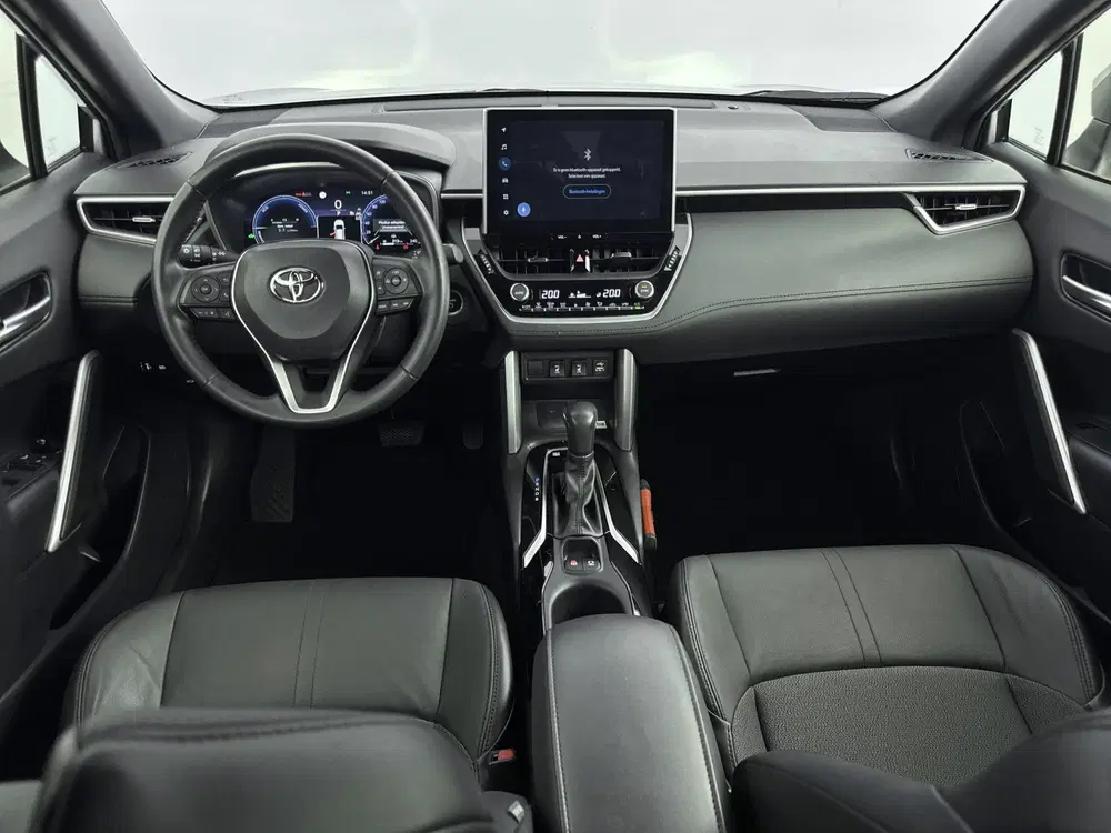 Toyota Corolla Cross 2.0 High Power Hybrid First Edition uit 2023, foto 4