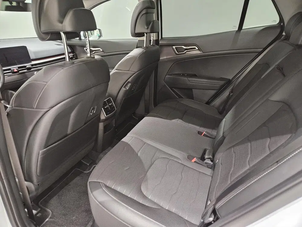 Kia Sportage 1.6 T-GDi 239pk Hybrid AT6 DynamicPlusLine uit 2026, foto 14