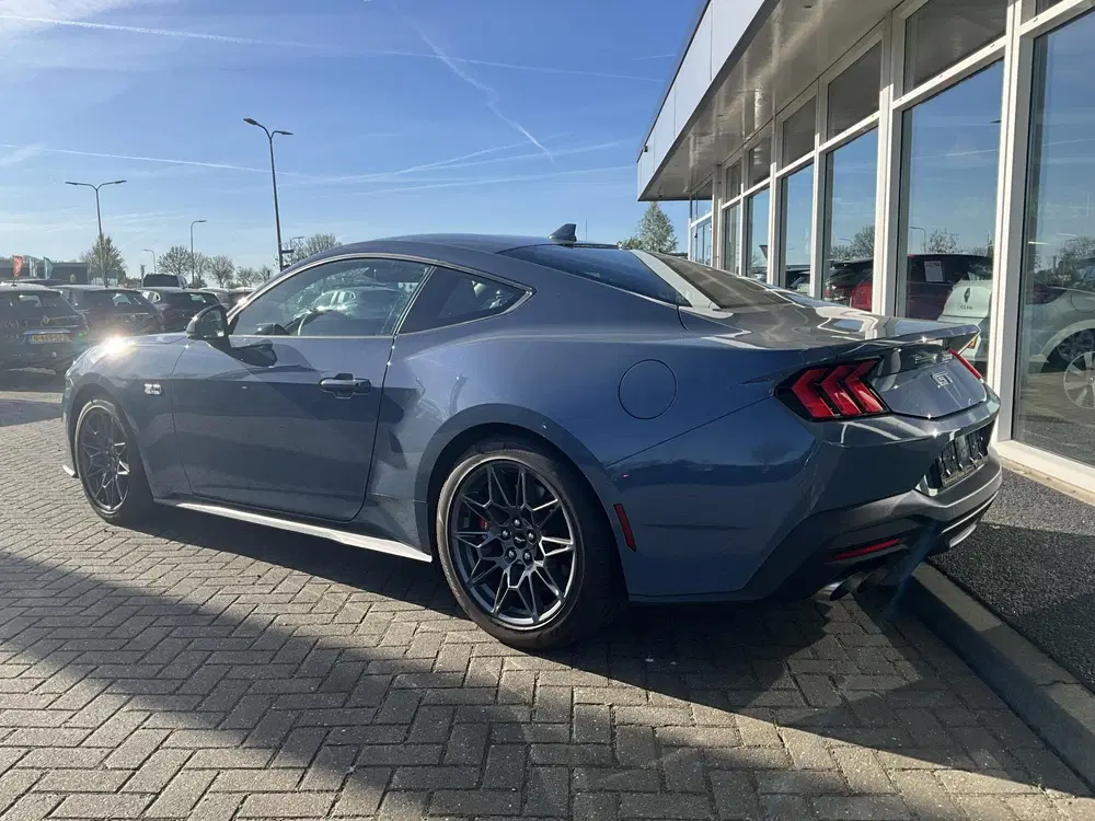 Ford Mustang 5.0 V8 GT Handgeschakeld EU- uitvoerin uit 2025, foto 4