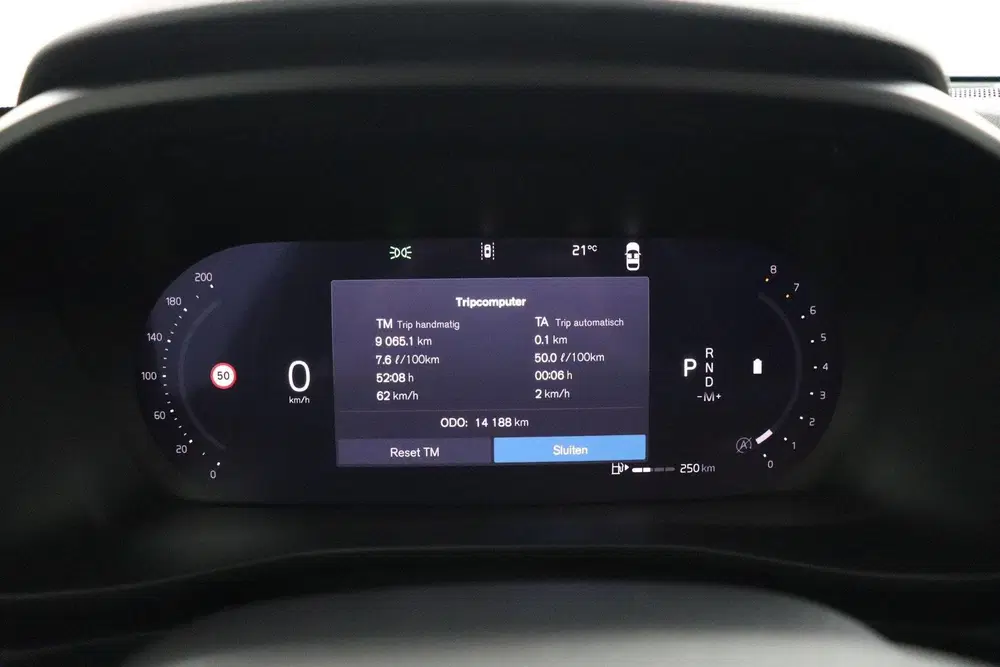 Volvo XC40 2.0 B4 Plus Black Edition uit 2025, foto 10