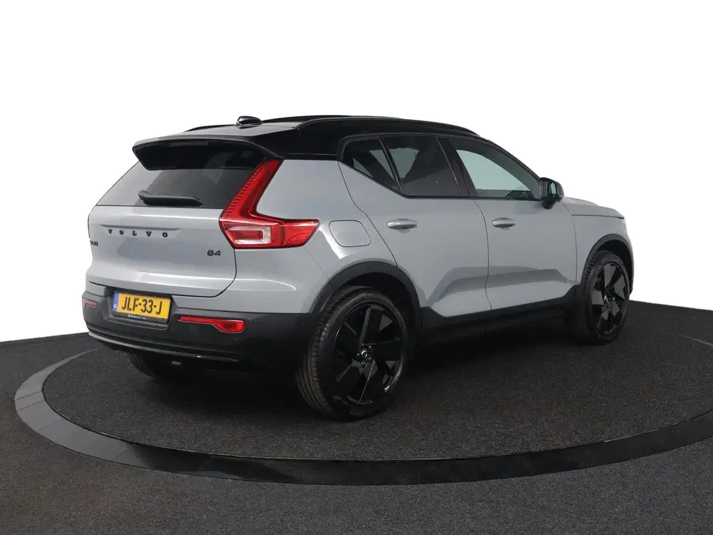 Volvo XC40 2.0 B4 Plus Black Edition uit 2025, foto 5