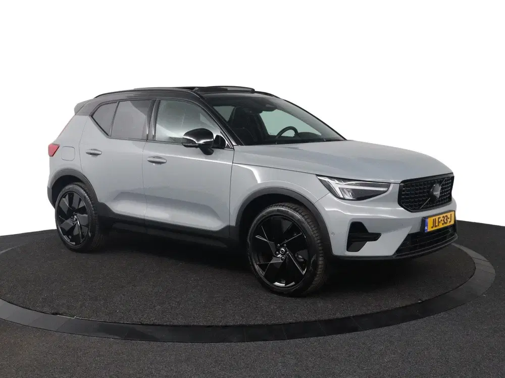 Volvo XC40 2.0 B4 Plus Black Edition uit 2025, foto 7