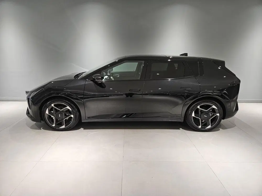 Kia EV4 81 uit 2026, foto 12
