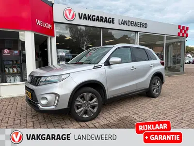 Suzuki Vitara 1.5 Hybrid Select uit 2022