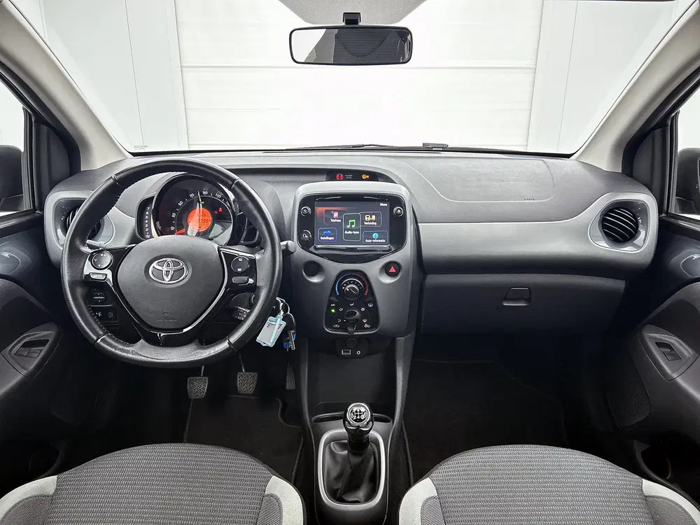 Toyota Aygo 1.0 VVT-i x-play uit 2021, foto 4