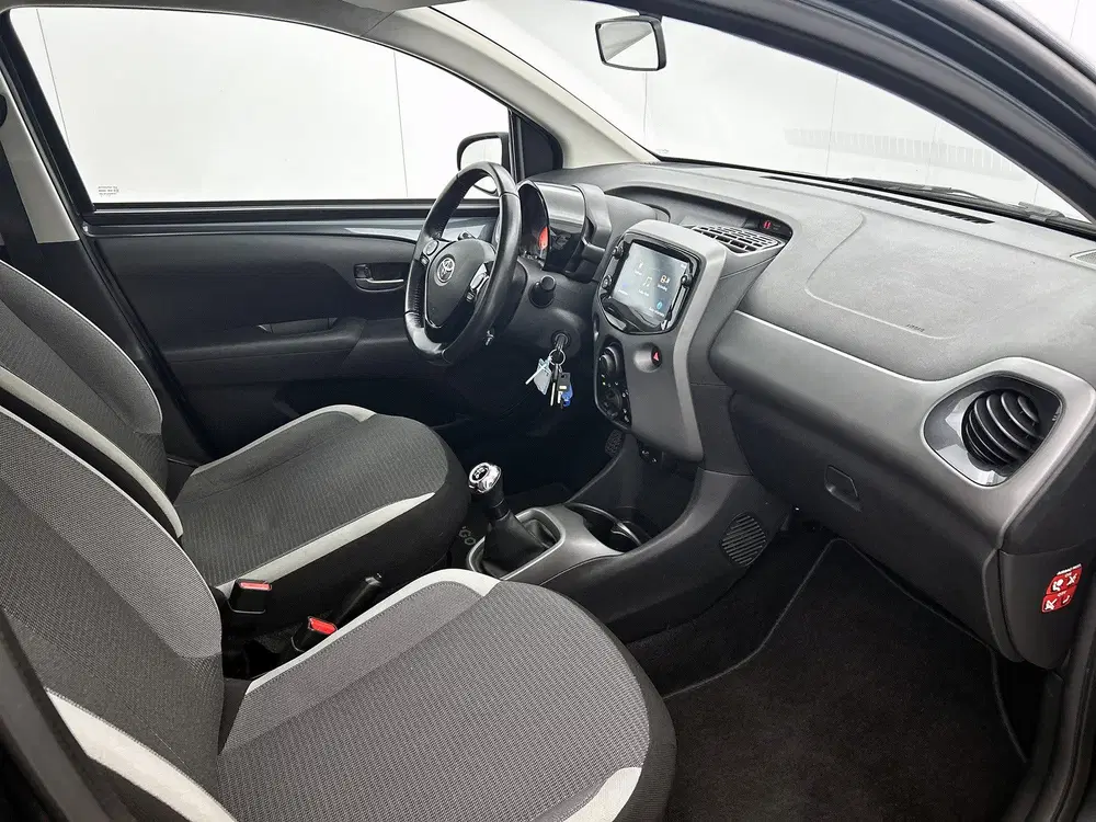 Toyota Aygo 1.0 VVT-i x-play uit 2021, foto 6