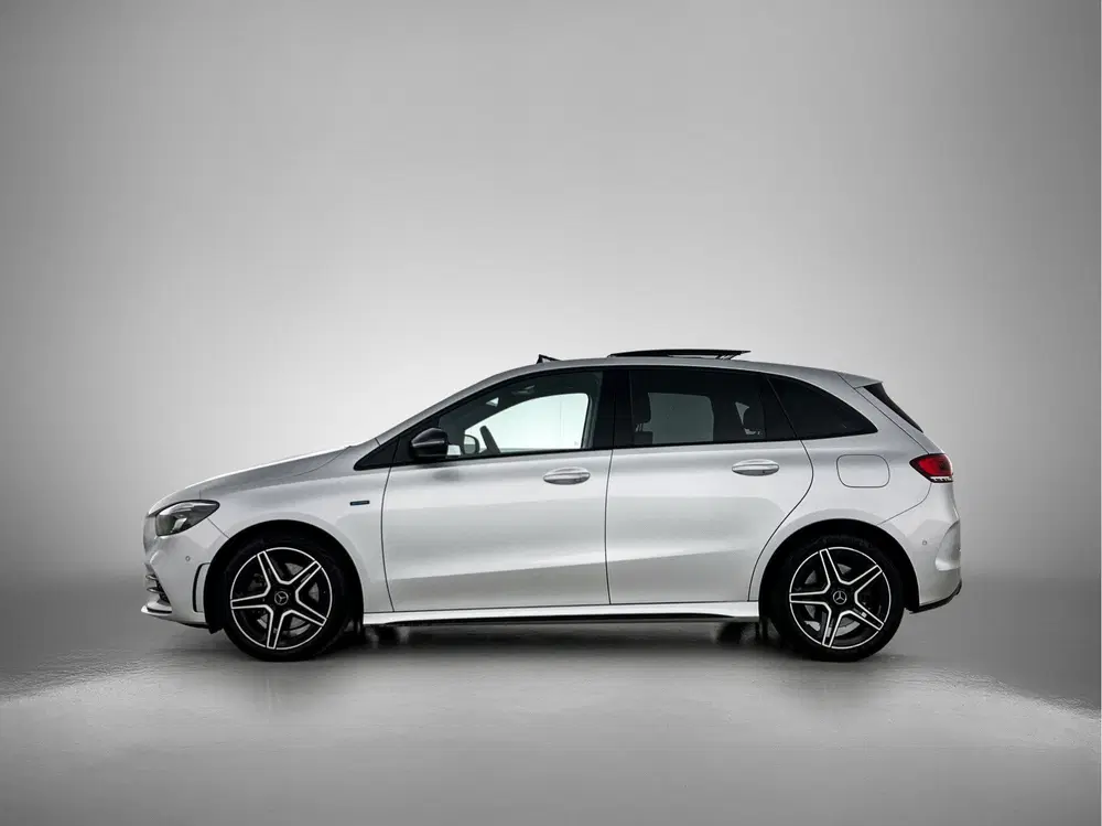 Mercedes-Benz B-Klasse 250 e AMG Plug-In Hybride uit 2021, foto 3