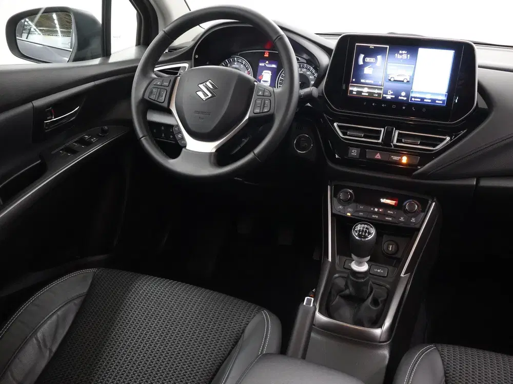Suzuki S-Cross 1.4 Boosterjet Style Smart Hybrid uit 2023, foto 9