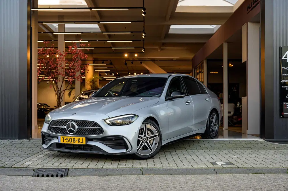 Mercedes-Benz C-Klasse 300 d AMG Line uit 2022