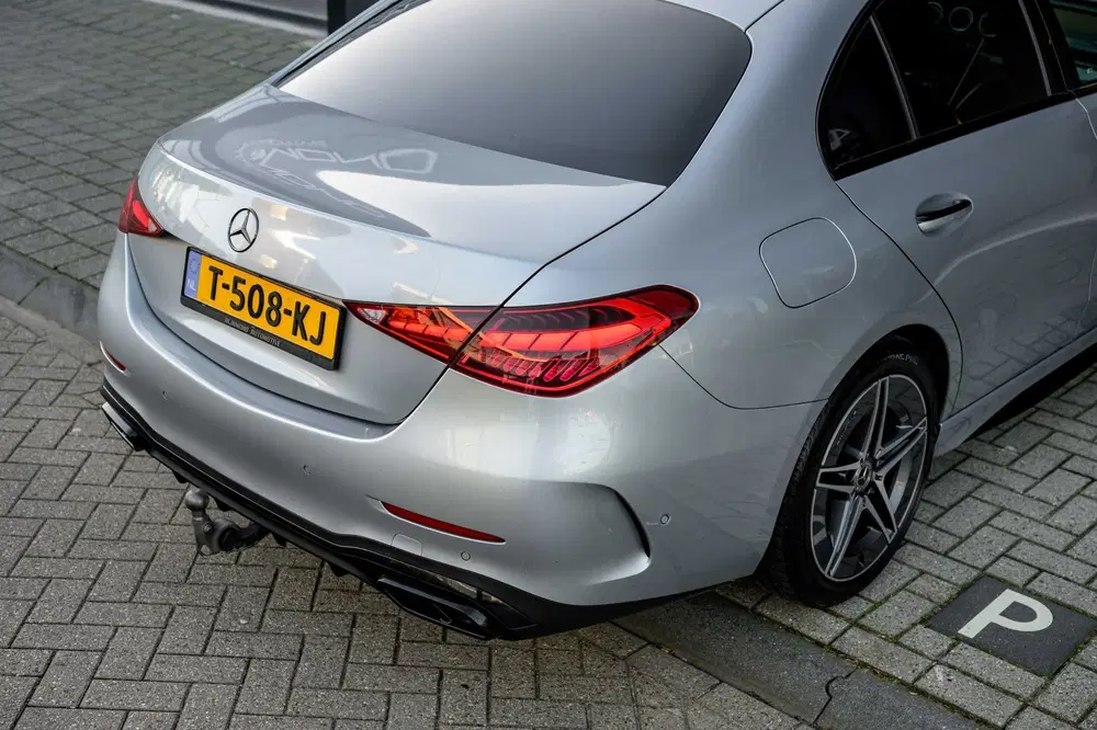 Mercedes-Benz C-Klasse 300 d AMG Line uit 2022, foto 9