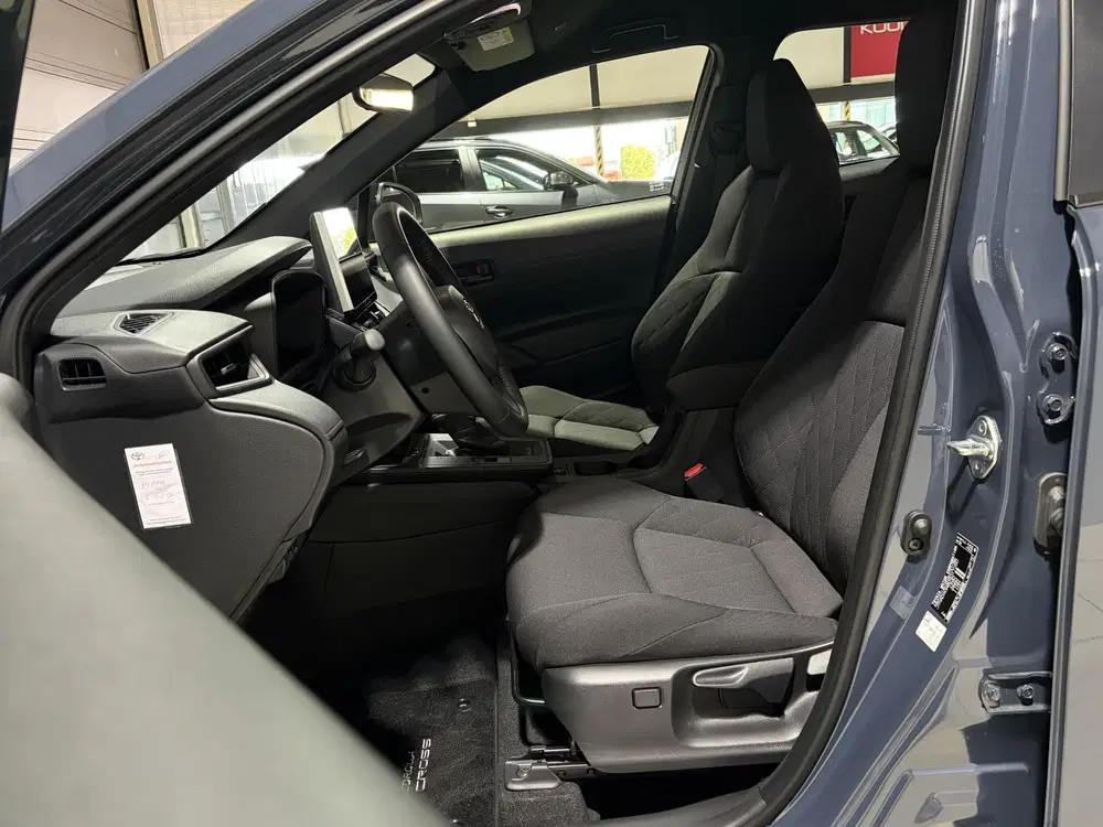 Toyota Corolla Cross Hybrid 140 Active 1e Eigenaar Orgineel uit 2026, foto 11