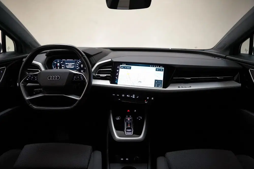 Audi Q4 e-tron 45 quattro 265pk Launch edition 77 kWh 3-f uit 2023, foto 4