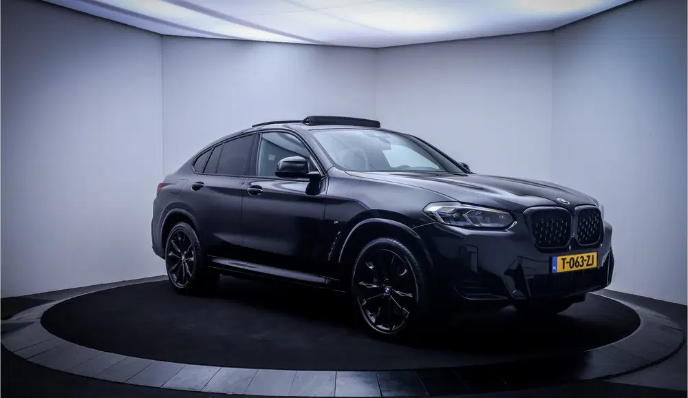 BMW X4 30iA Xdr High Executive PANO uit 2023, foto 3