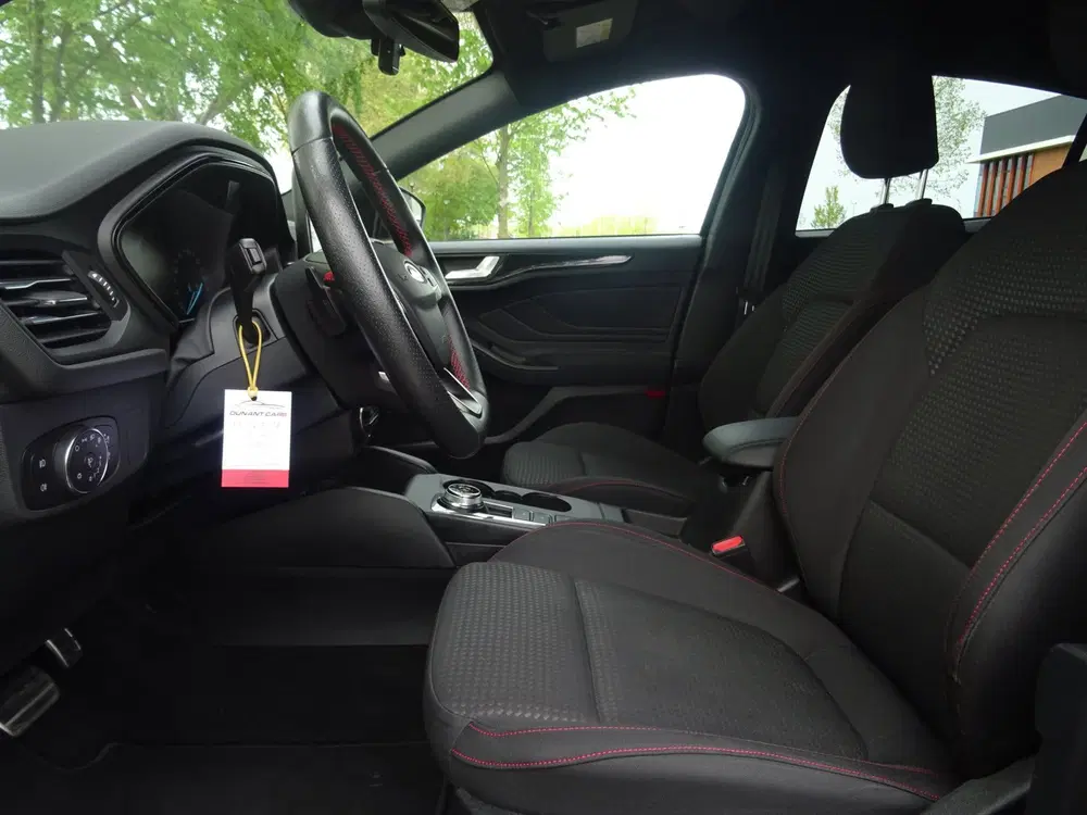 Ford Focus 1.5 EcoBoost ST Line AUTOMAAT NAVI uit 2021, foto 7