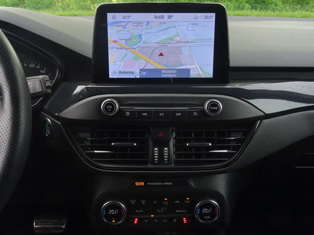 Ford Focus 1.5 EcoBoost ST Line AUTOMAAT NAVI uit 2021, foto 9