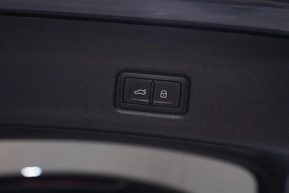 Audi Q6 e-tron Advanced 83 kWh SOH 97% Camera 360 Led Mat uit 2025, foto 6