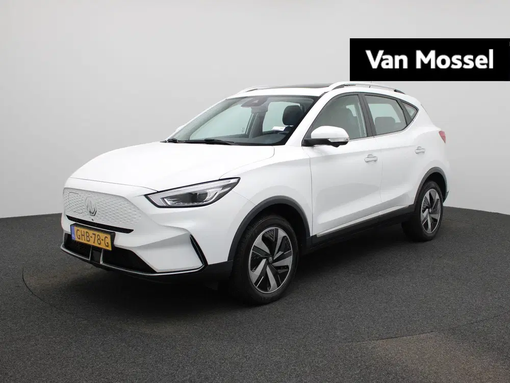 MG ZS Standard Range Luxury 50 kWh uit 2024