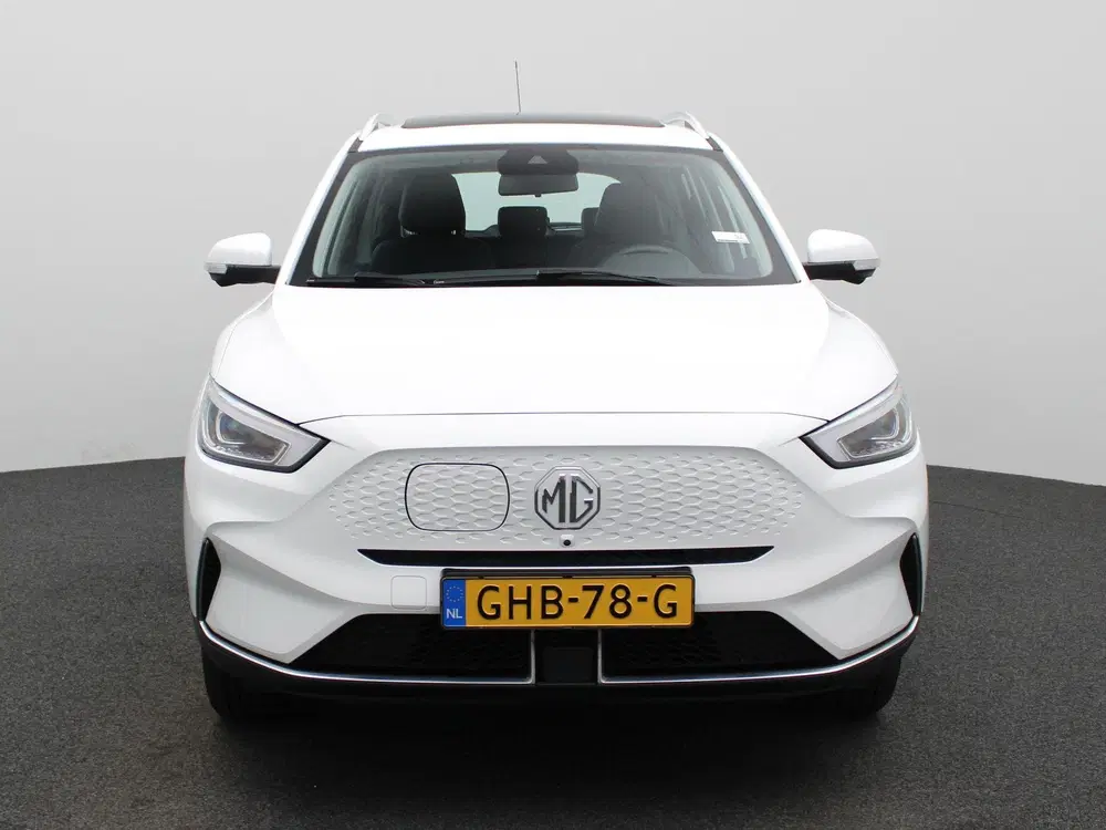 MG ZS Standard Range Luxury 50 kWh uit 2024, foto 3