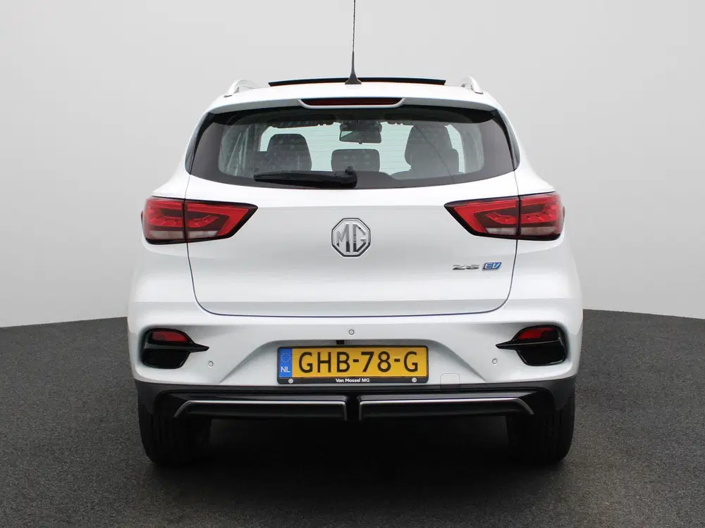 MG ZS Standard Range Luxury 50 kWh uit 2024, foto 5