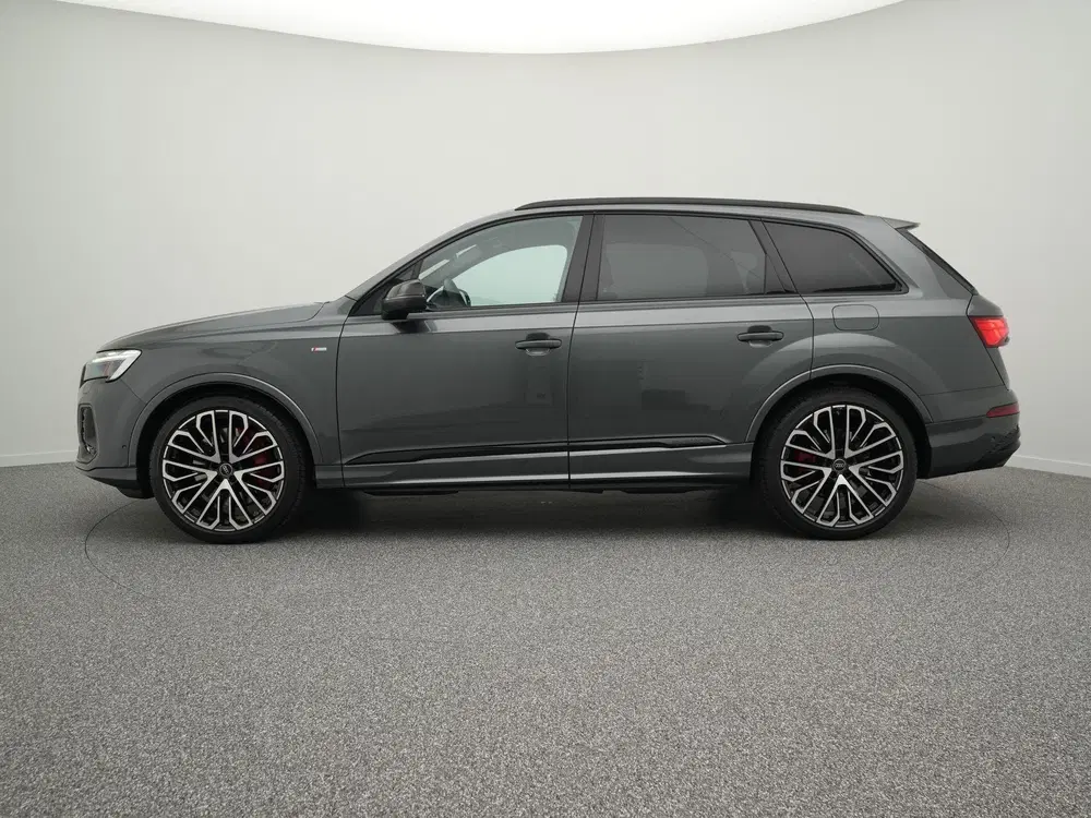 Audi Q7 S-line 55 TFSI e quattro 394PK uit 2025, foto 15