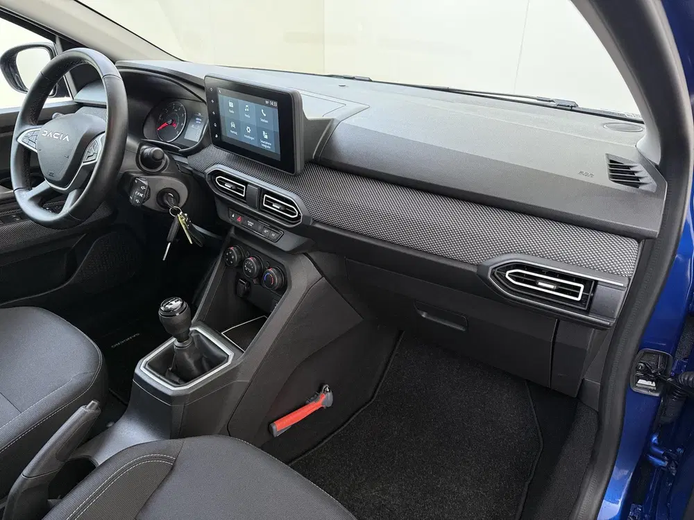 Dacia Sandero 1.0 TCe 90 PK Expression PDC Voor en Achte uit 2025, foto 5