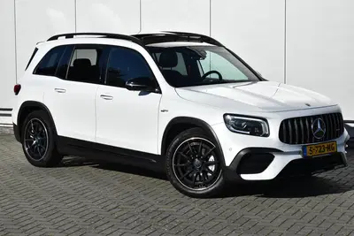 Mercedes-Benz GLB Mercedes GLB AMG 35 4MATIC Advantage Pano uit 2020