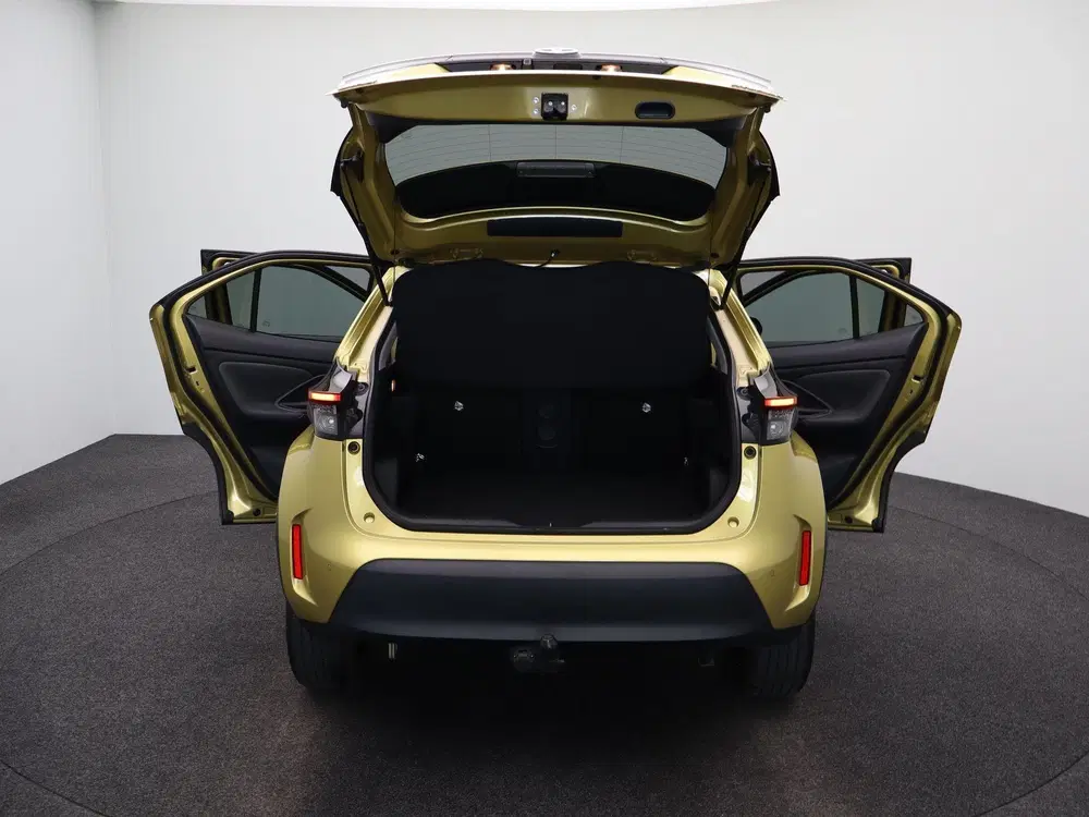 Toyota Yaris Cross 1.5 Hybrid Executive uit 2022, foto 15